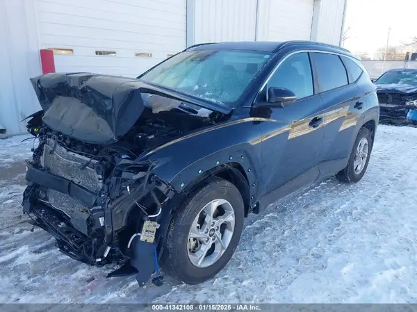 5NMJBCAE2NH157644 2022 HYUNDAI TUCSON - Image 2