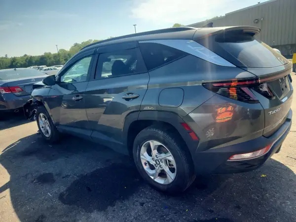 5NMJBCAE2PH166220 2023 HYUNDAI TUCSON - Image 2