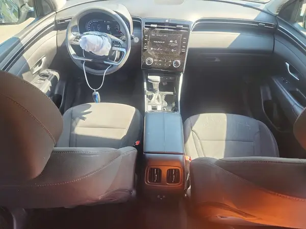 5NMJBCAE2PH166220 2023 HYUNDAI TUCSON - Image 8