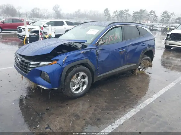 5NMJBCAE2PH176844 2023 HYUNDAI TUCSON - Image 2