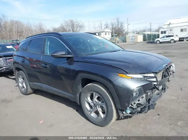 5NMJBCAE2PH186175 2023 HYUNDAI TUCSON - Image 1