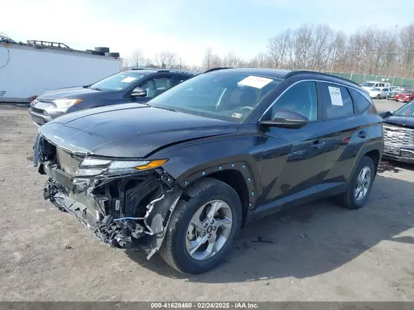 5NMJBCAE2PH186175 2023 HYUNDAI TUCSON - Image 2