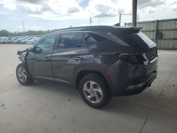 5NMJBCAE2PH218087 2023 HYUNDAI TUCSON - Image 2