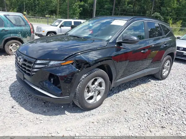 5NMJBCAE2PH233818 2023 HYUNDAI TUCSON - Image 2