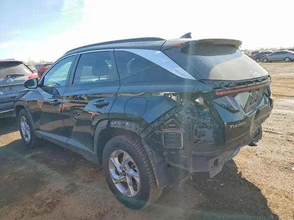 5NMJBCAE2PH233821 2023 HYUNDAI TUCSON - Image 2