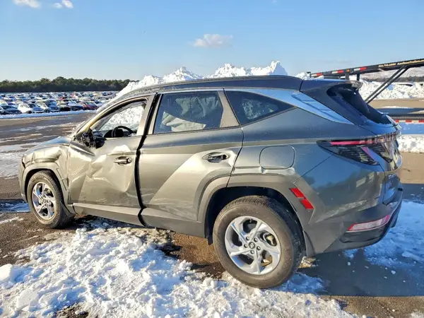 5NMJBCAE2PH255849 2023 HYUNDAI TUCSON - Image 2