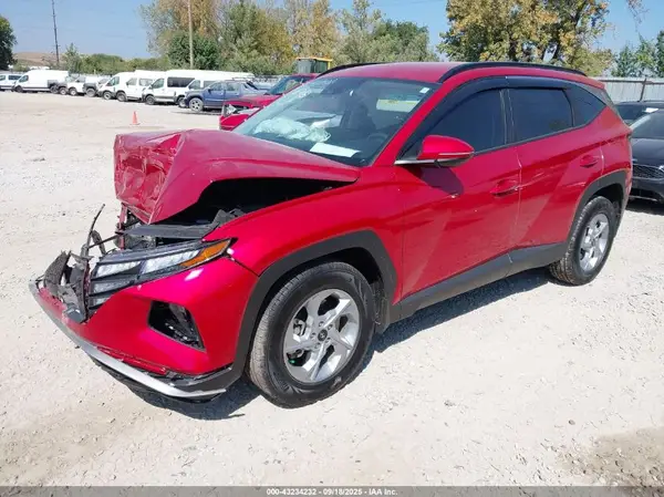 5NMJBCAE2PH270948 2023 HYUNDAI TUCSON - Image 2