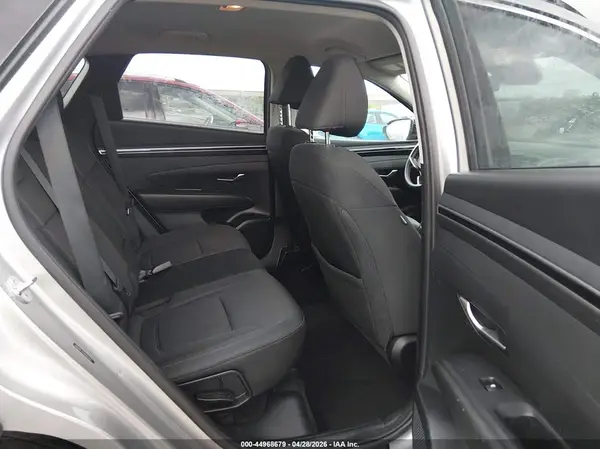 5NMJBCAE3NH036640 2022 HYUNDAI TUCSON - Image 8