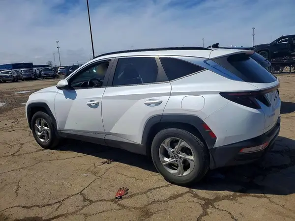 5NMJBCAE3NH037061 2022 HYUNDAI TUCSON - Image 2