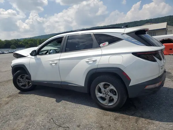 5NMJBCAE3NH045239 2022 HYUNDAI TUCSON - Image 2