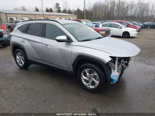 5NMJBCAE3NH045709 2022 HYUNDAI TUCSON - Image 1
