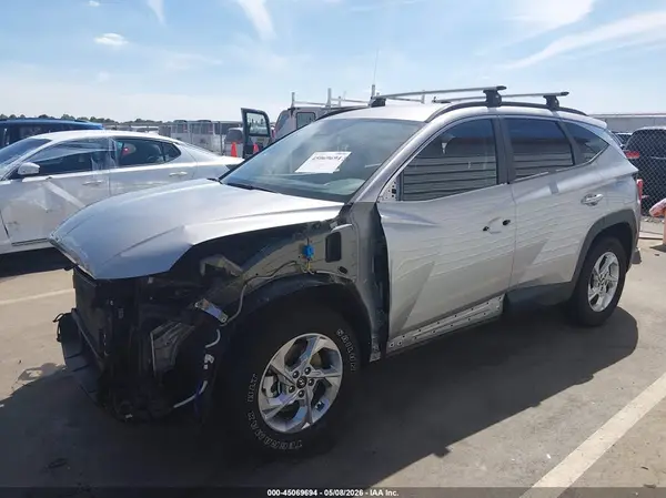 5NMJBCAE3NH090777 2022 HYUNDAI TUCSON - Image 2