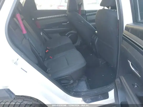 5NMJBCAE3NH114656 2022 HYUNDAI TUCSON - Image 8