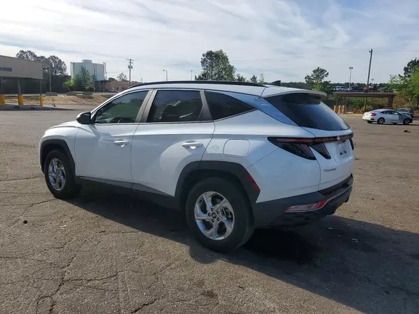 5NMJBCAE3NH152985 2022 HYUNDAI TUCSON - Image 2