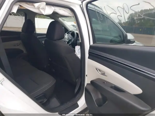 5NMJBCAE3PH207986 2023 HYUNDAI TUCSON - Image 8