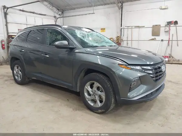 5NMJBCAE3PH220415 2023 HYUNDAI TUCSON - Image 1