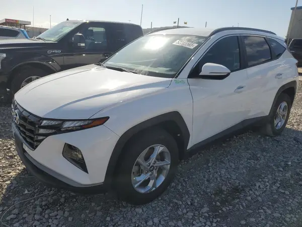 5NMJBCAE3PH255889 2023 HYUNDAI TUCSON - Image 1