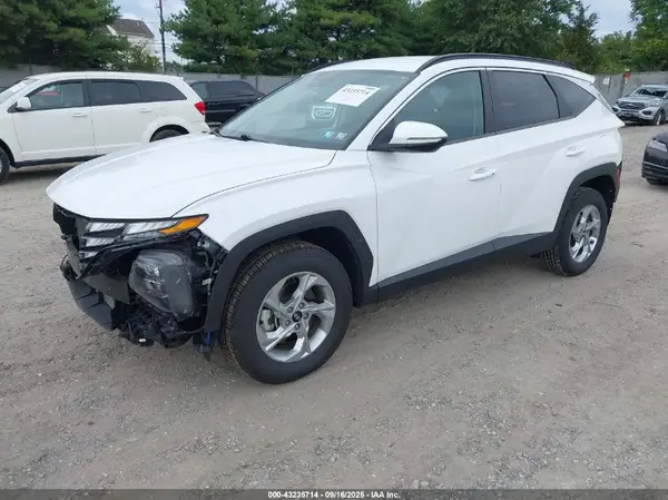 5NMJBCAE4NH016672 2022 HYUNDAI TUCSON - Image 2