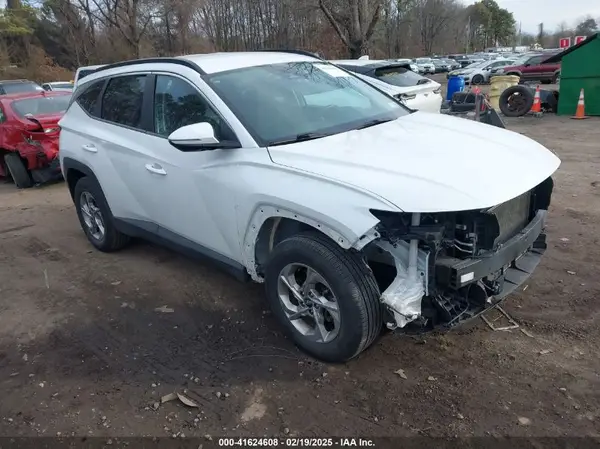 5NMJBCAE4NH024612 2022 HYUNDAI TUCSON - Image 1