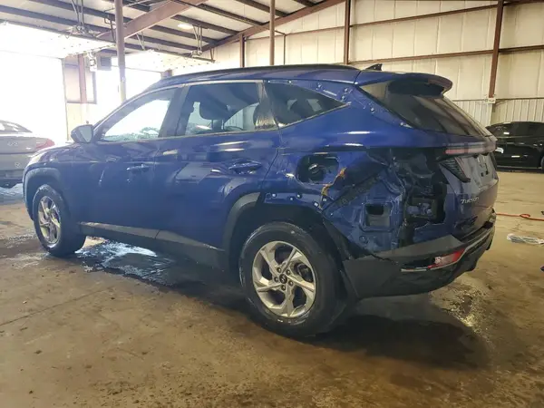 5NMJBCAE4NH068321 2022 HYUNDAI TUCSON - Image 2