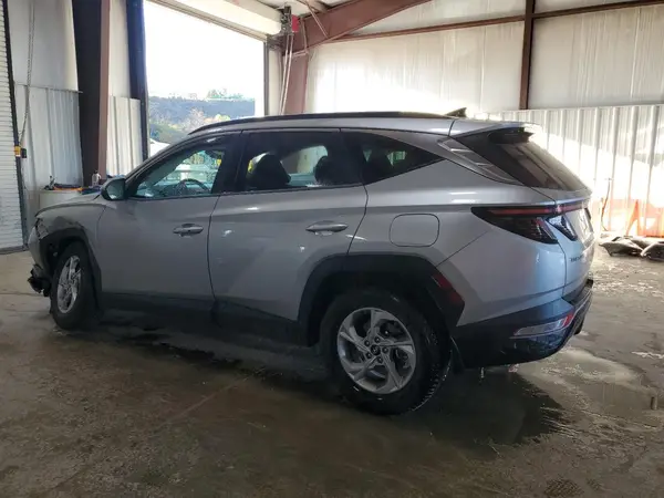 5NMJBCAE4NH070294 2022 HYUNDAI TUCSON - Image 2
