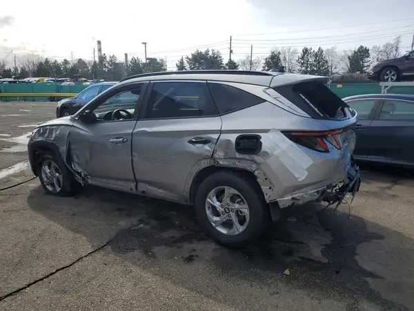 5NMJBCAE4NH071266 2022 HYUNDAI TUCSON - Image 2