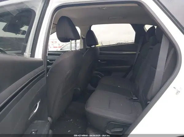 5NMJBCAE4NH093249 2022 HYUNDAI TUCSON - Image 8