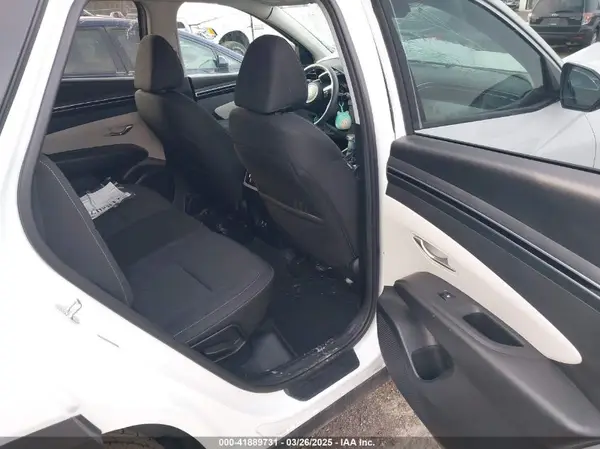 5NMJBCAE4NH124578 2022 HYUNDAI TUCSON - Image 8