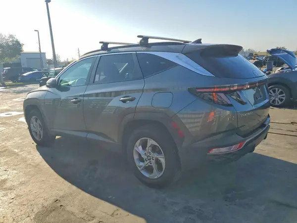 5NMJBCAE4NH132857 2022 HYUNDAI TUCSON - Image 2