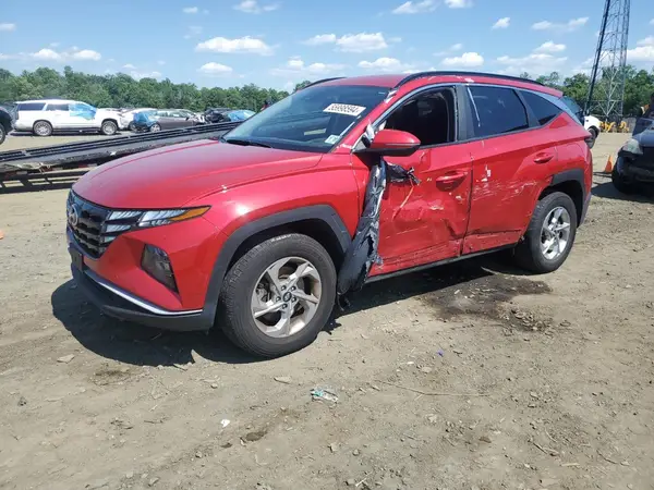 5NMJBCAE4NH138075 2022 HYUNDAI TUCSON - Image 1