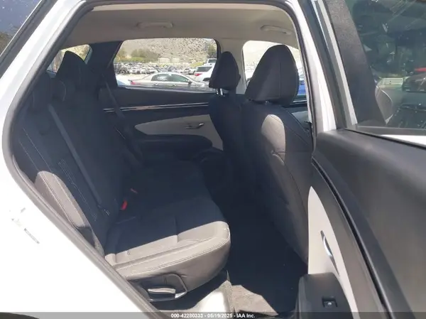 5NMJBCAE4PH216888 2023 HYUNDAI TUCSON - Image 8