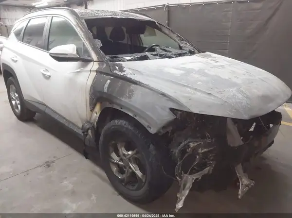5NMJBCAE4PH224568 2023 HYUNDAI TUCSON - Image 1