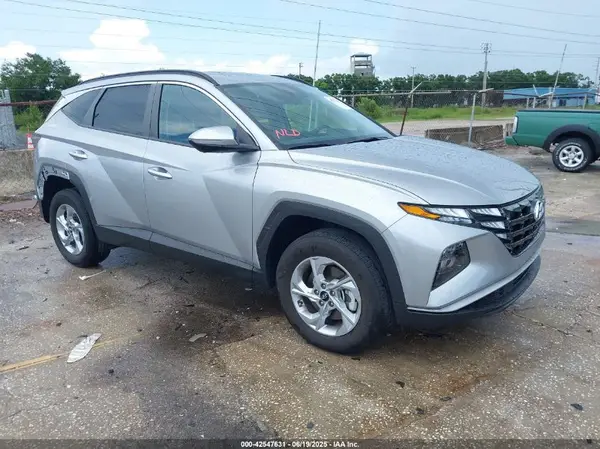 5NMJBCAE4PH282180 2023 HYUNDAI TUCSON - Image 1