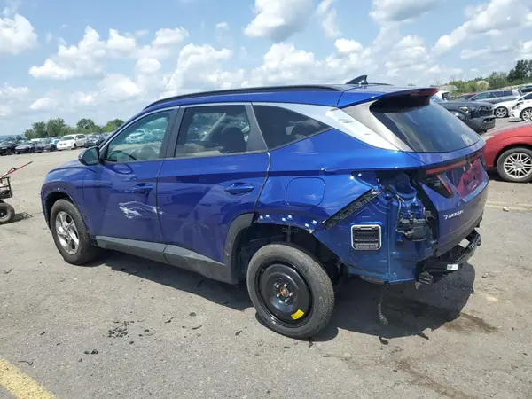 5NMJBCAE5NH032850 2022 HYUNDAI TUCSON - Image 2