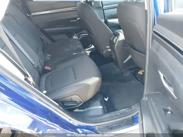 5NMJBCAE5NH058820 2022 HYUNDAI TUCSON - Image 8