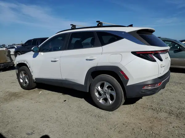 5NMJBCAE5NH060762 2022 HYUNDAI TUCSON - Image 2