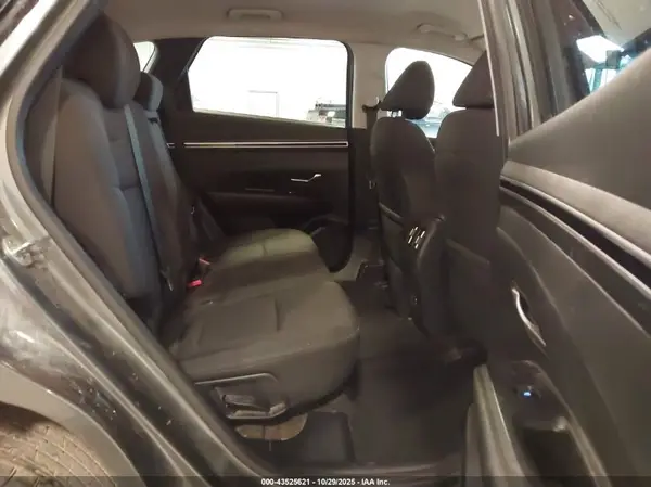 5NMJBCAE5NH073740 2022 HYUNDAI TUCSON - Image 8