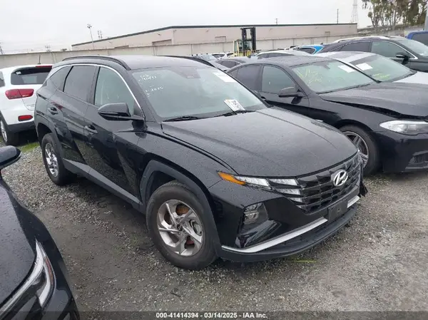 5NMJBCAE5NH080977 2022 HYUNDAI TUCSON - Image 1
