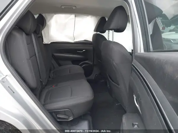 5NMJBCAE5NH121849 2022 HYUNDAI TUCSON - Image 8