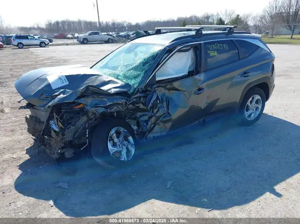 5NMJBCAE5NH137470 2022 HYUNDAI TUCSON - Image 2