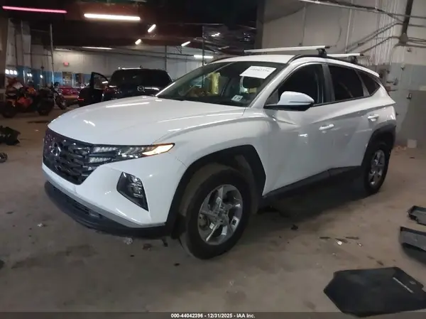 5NMJBCAE5PH176627 2023 HYUNDAI TUCSON - Image 2