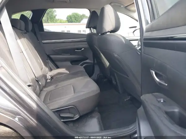 5NMJBCAE5PH180953 2023 HYUNDAI TUCSON - Image 8