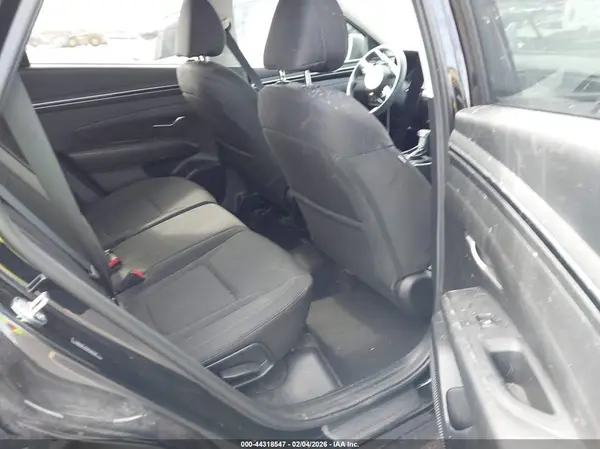 5NMJBCAE5PH201607 2023 HYUNDAI TUCSON - Image 8