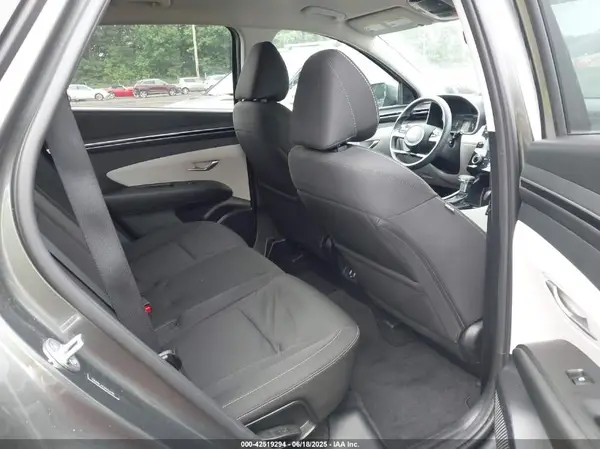 5NMJBCAE5PH263198 2023 HYUNDAI TUCSON - Image 8