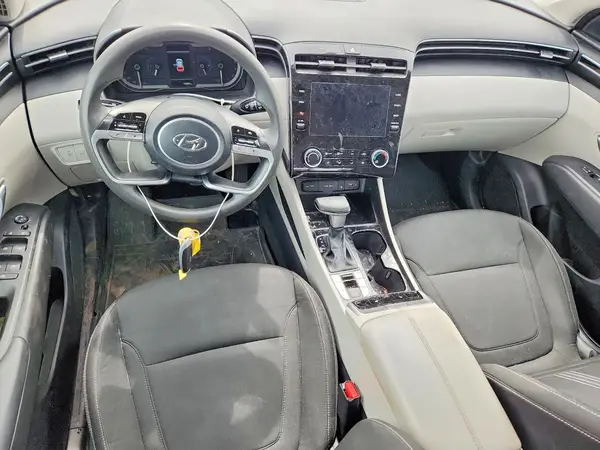 5NMJBCAE5PH263864 2023 HYUNDAI TUCSON - Image 8