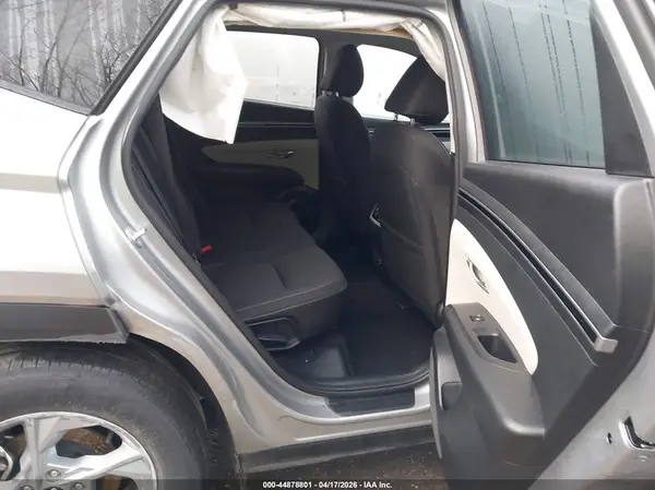 5NMJBCAE5PH270930 2023 HYUNDAI TUCSON - Image 8