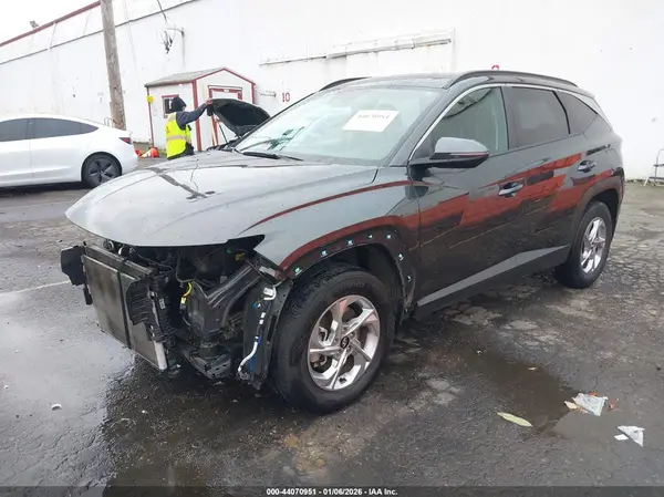 5NMJBCAE5PH284522 2023 HYUNDAI TUCSON - Image 2