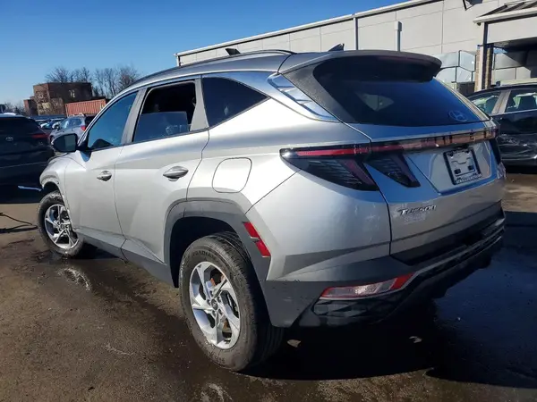 5NMJBCAE6NH069387 2022 HYUNDAI TUCSON - Image 2