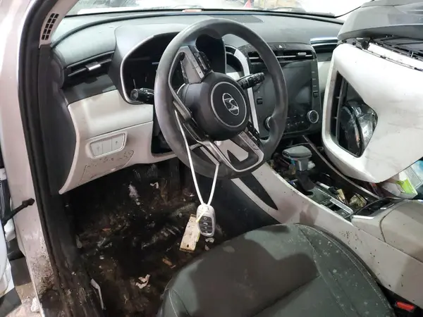 5NMJBCAE6NH082205 2022 HYUNDAI TUCSON - Image 8