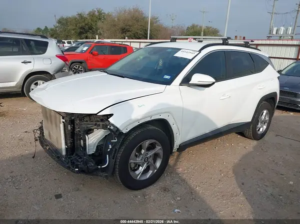 5NMJBCAE6NH112433 2022 HYUNDAI TUCSON - Image 2